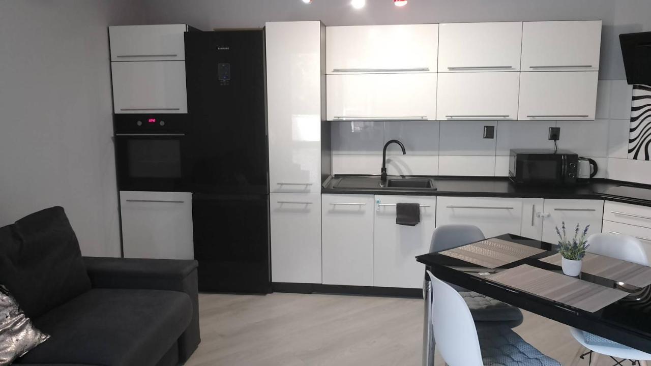 Apartament Zalesie Z Tarasem Lubin  Exterior photo